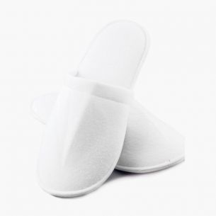 Zapatillas Confor Rizo Cerradas (200 Uds)