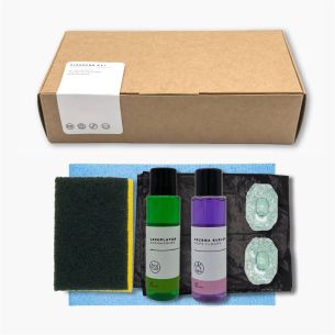 Kit limpieza Caja kraft apartamento: bayeta, salvauñas,...